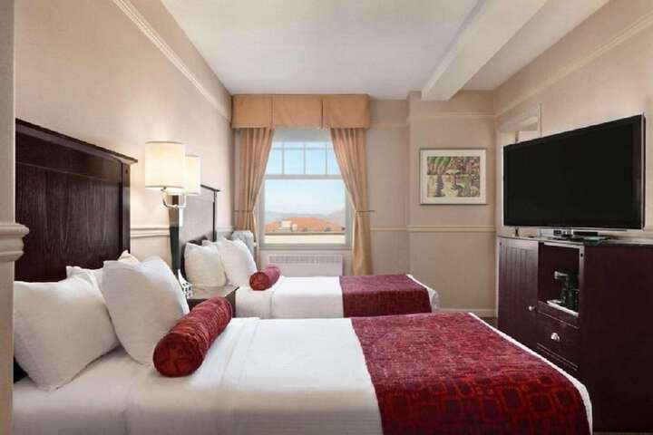 The Plaza Hotel Downtown Trademark Collection by Wyndham
