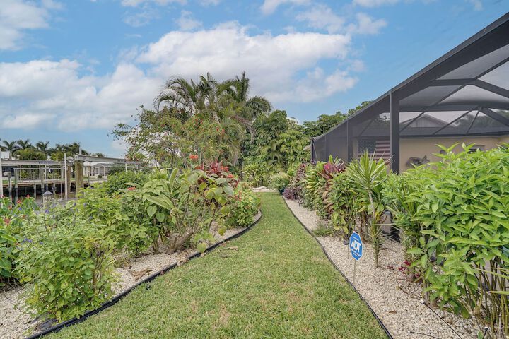 Waterfront North Fort Myers Home w / Private Pool!
