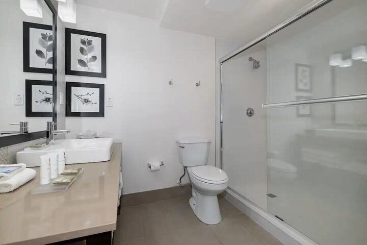Country Inn & Suites by Radisson Port Canaveral, FL