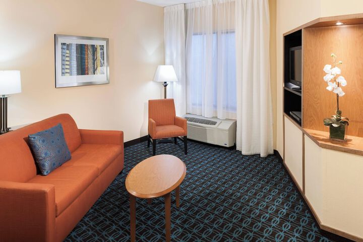 Room 26 of 37