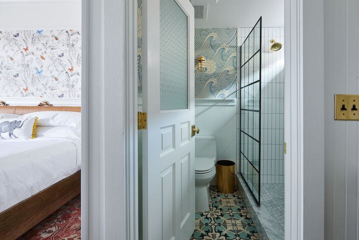 Room 41 of 75