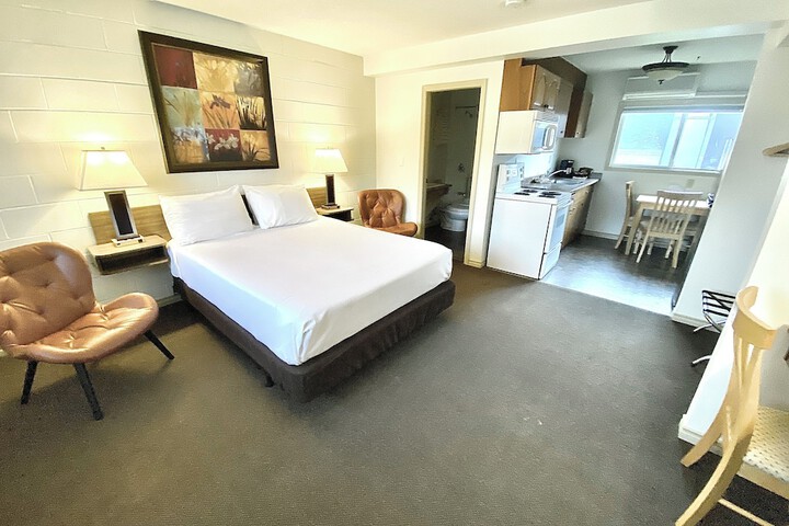 Room 15 of 26