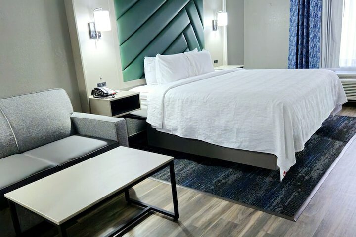 Wingate by Wyndham Sulphur Near Lake Charles