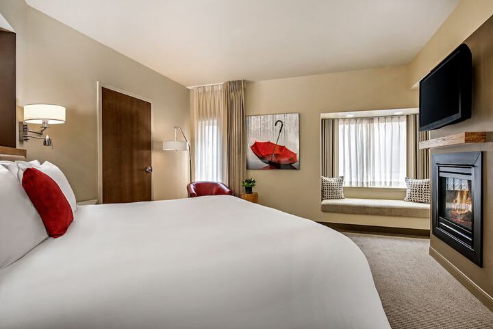 Room 22 of 36