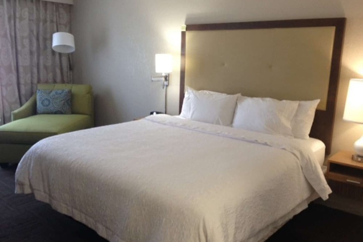 Room 12 of 23