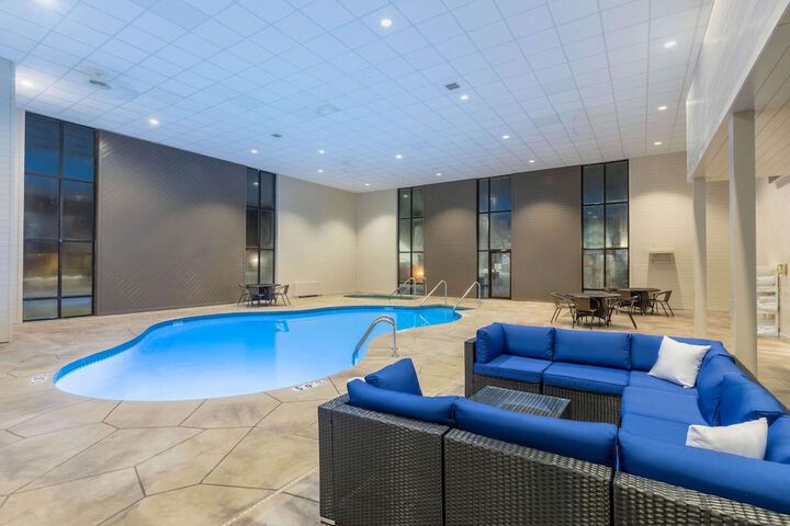 Pool 5 of 30