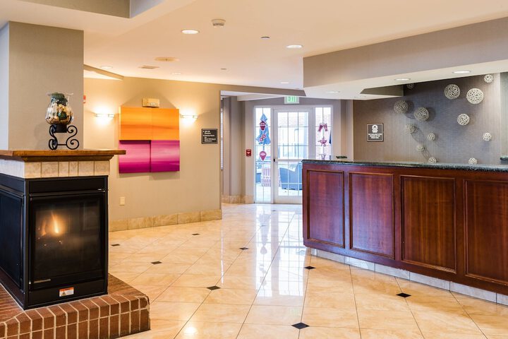 Hotel Interior 11 of 31
