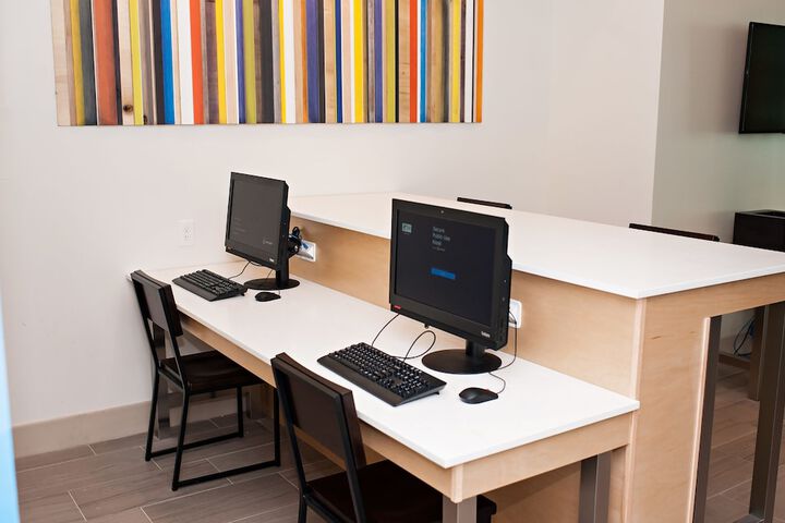 Business Center 25 of 25