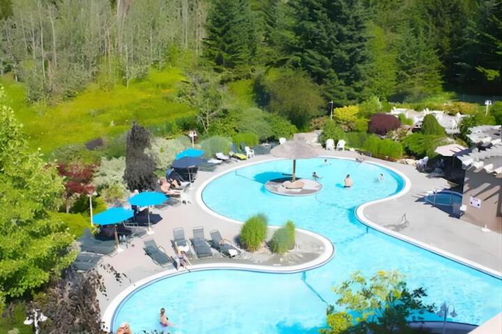 Pool 4 of 52