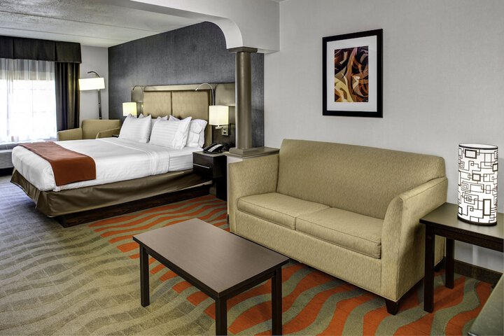 Room 16 of 31