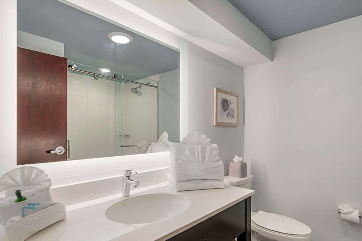 Heidel House Hotel and Conference Center an Ascend Collection Hotel