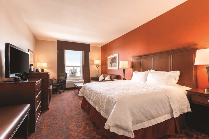Room 9 of 36