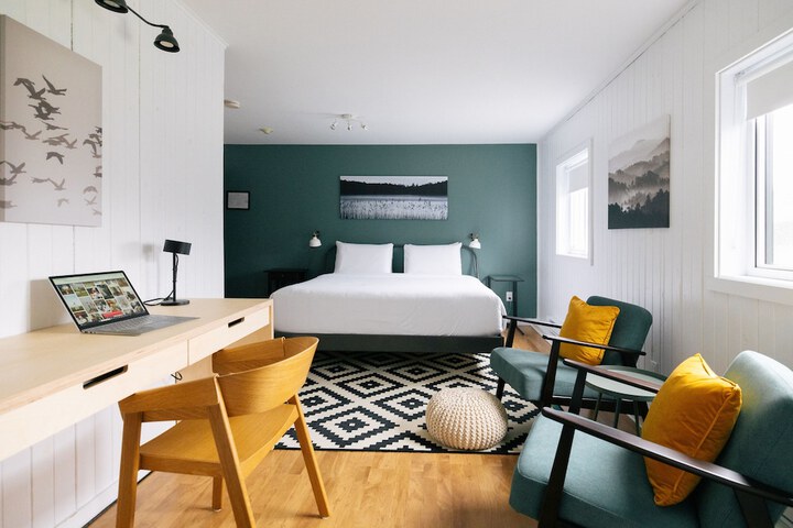 Room 44 of 62