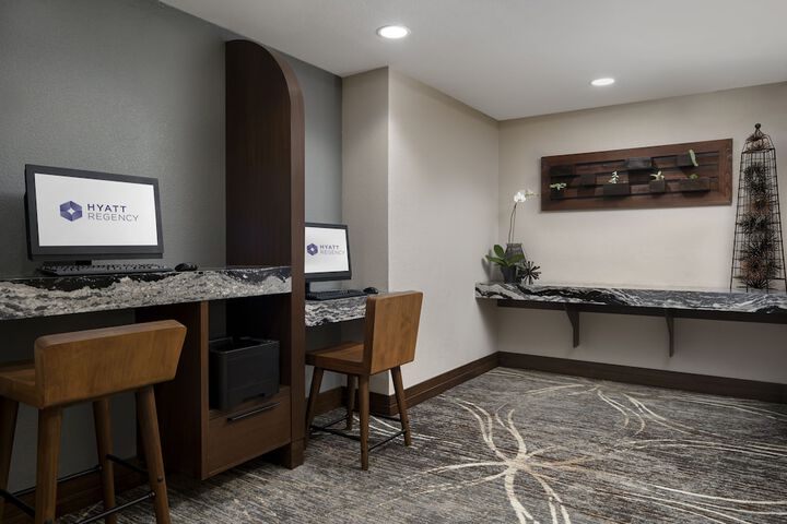 Business Center 63 of 63