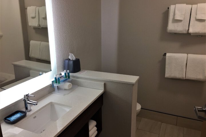 Holiday Inn Express & Suites Danville by IHG