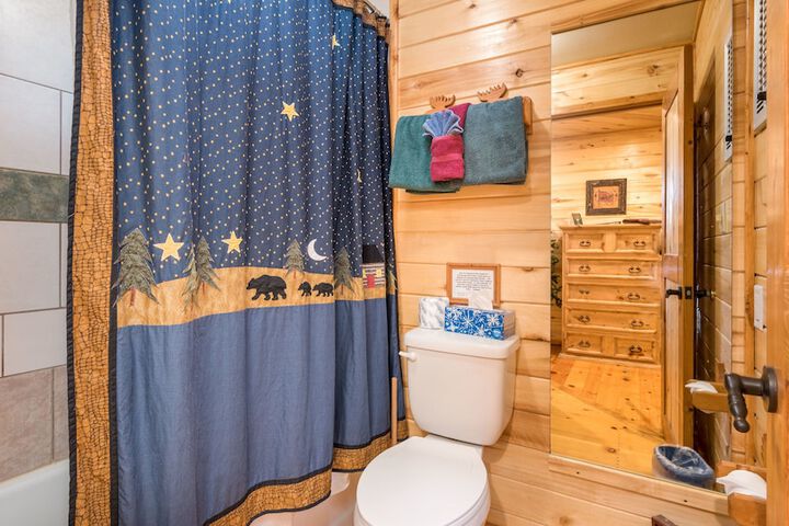 Upper Canyon Inn & Cabins