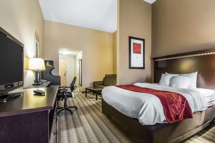 Room 9 of 23