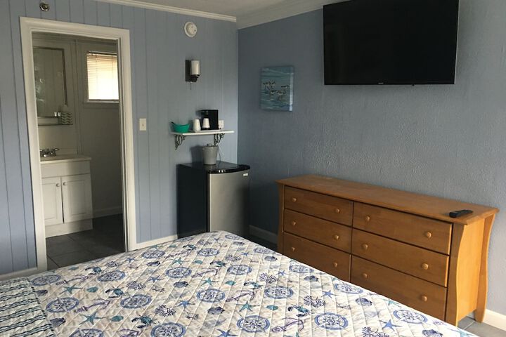 Room 44 of 59