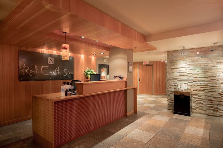 Hotel Interior 14 of 91