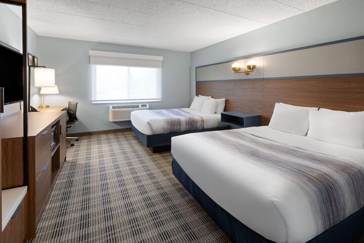 AmericInn by Wyndham Chippewa Falls