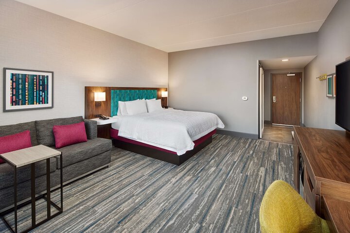 Room 19 of 34