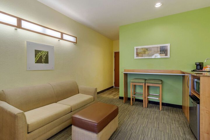 Room 13 of 51