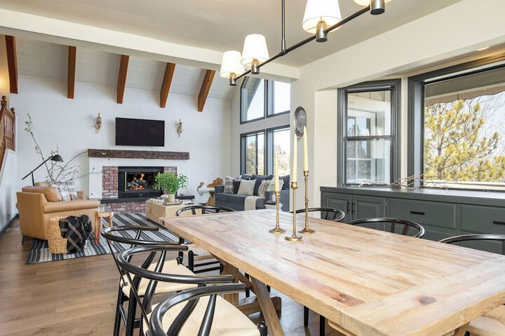 Pollock by Avantstay Stunning Views w / Movie Room Game Room & Large Balcony