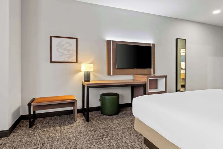 Spark by Hilton Catoosa