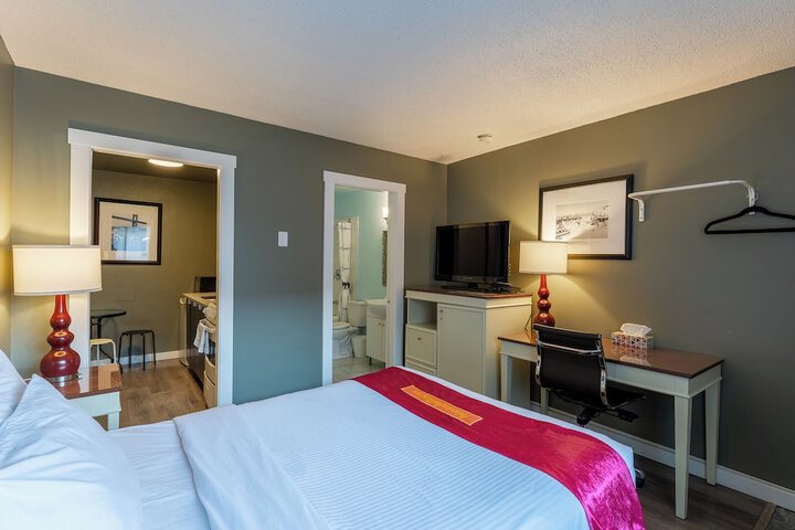 Room 34 of 51