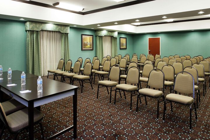 Hampton Inn & Suites Middlebury