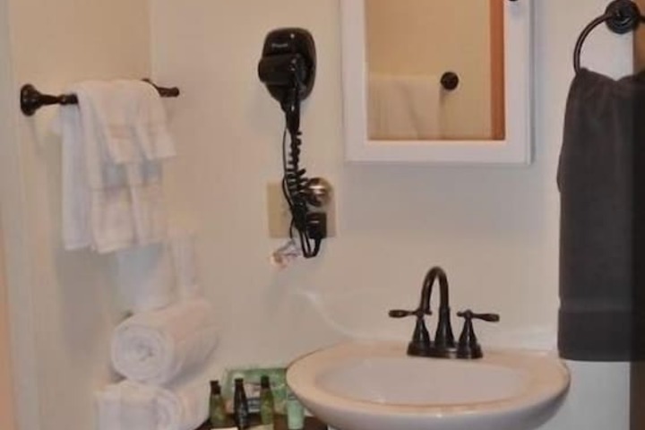 Room 15 of 20