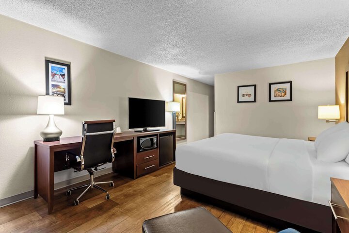Comfort Inn Santa Rosa on Route 66