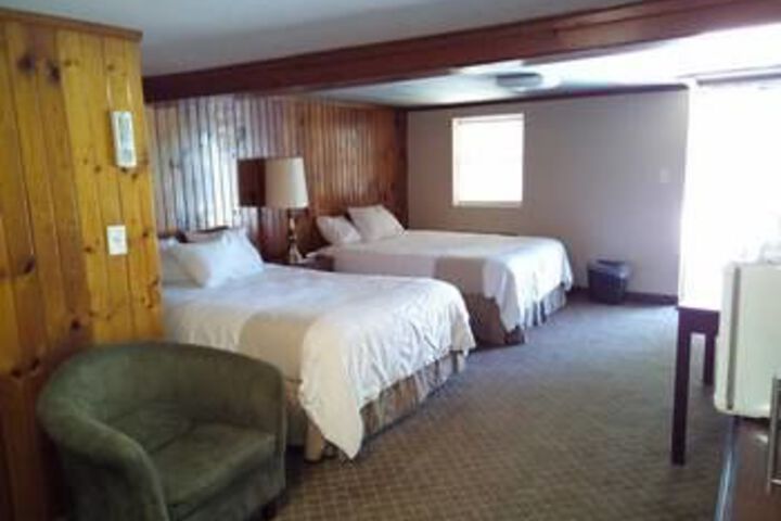 Turkey Creek Lodge and RV
