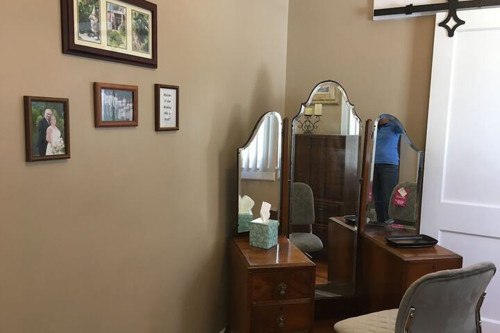 Room 40 of 175