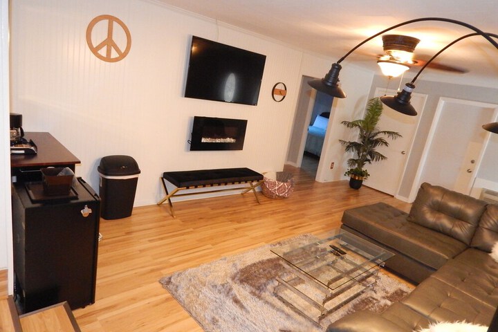 Room 62 of 114