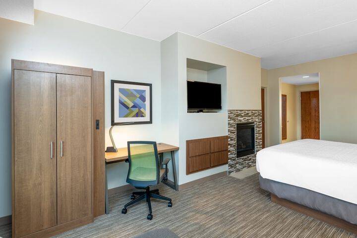 Holiday Inn Express & Suites St. George North - Zion by IHG