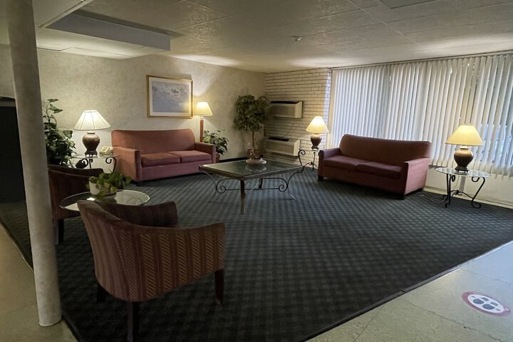 Room 35 of 43