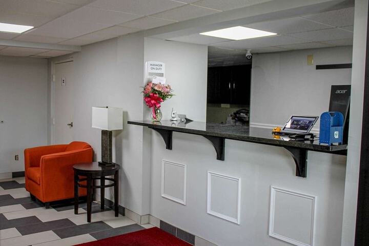 Hotel Interior 11 of 36