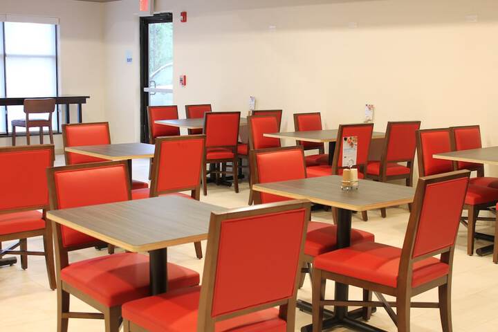 Holiday Inn Express & Suites Glasgow by IHG