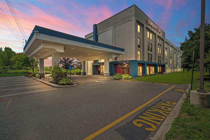 Hotel 3 of 79
