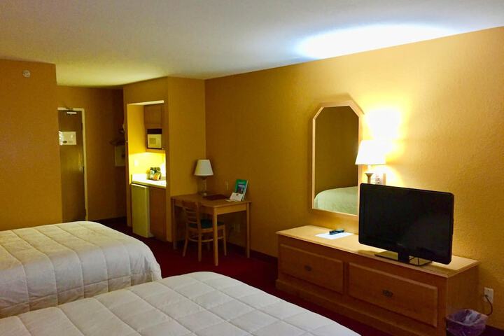 Room 28 of 36