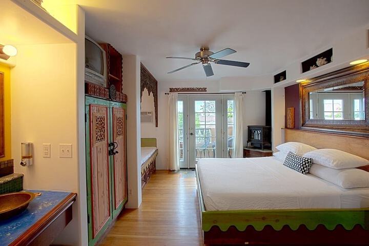Secret Garden Inn