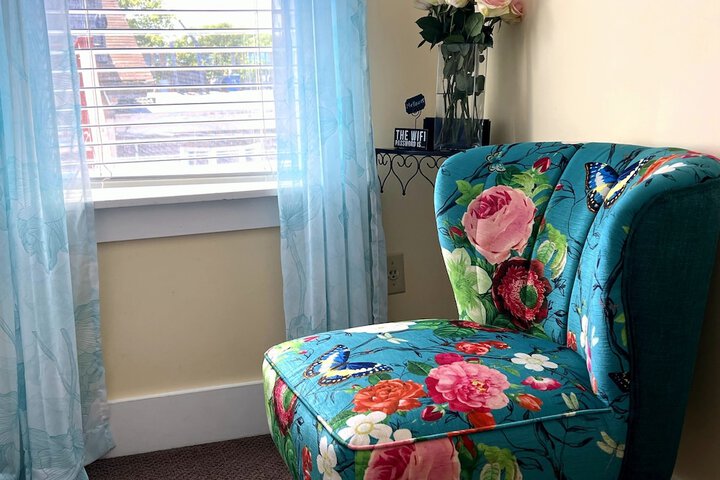 Room 37 of 80