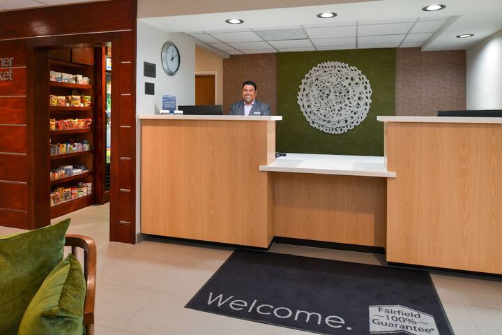 Fairfield Inn & Suites by Marriott Arlington Six Flags