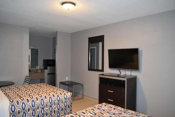 Room 16 of 16