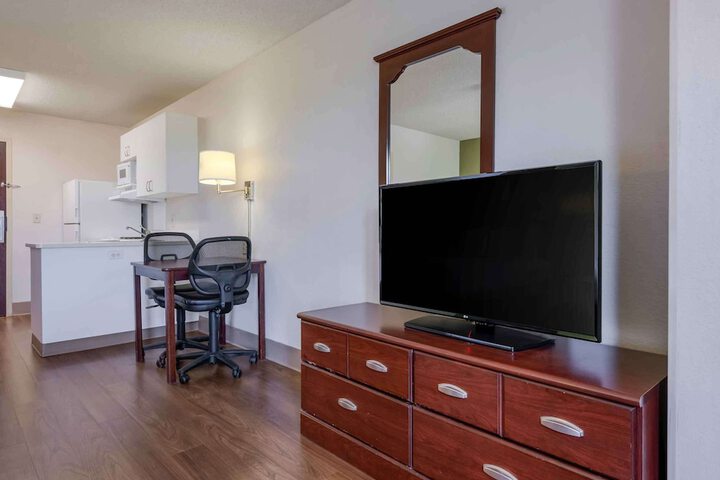 Room 21 of 30