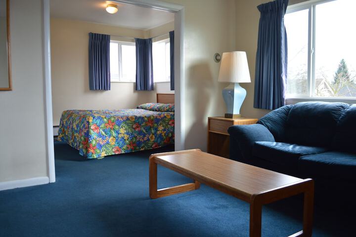 Room 18 of 30