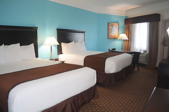 Room 6 of 36