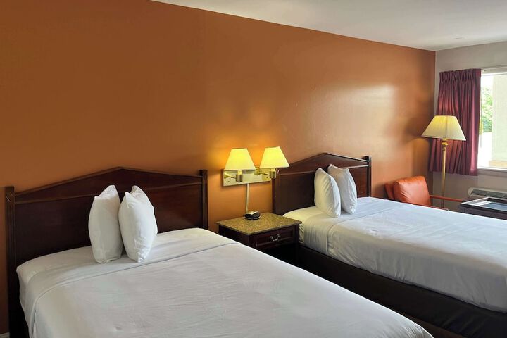 Room 12 of 31