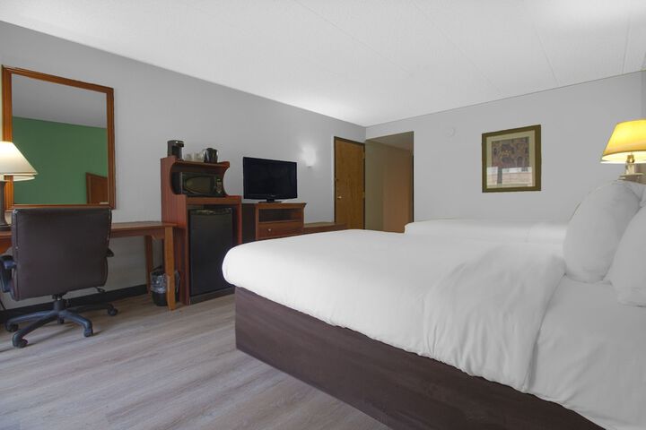 Room 35 of 86
